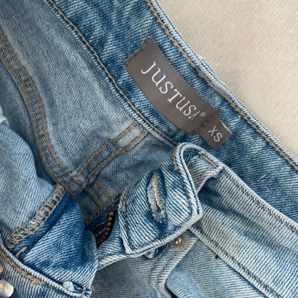 Lulus jean shorts - Picture 3 of 4